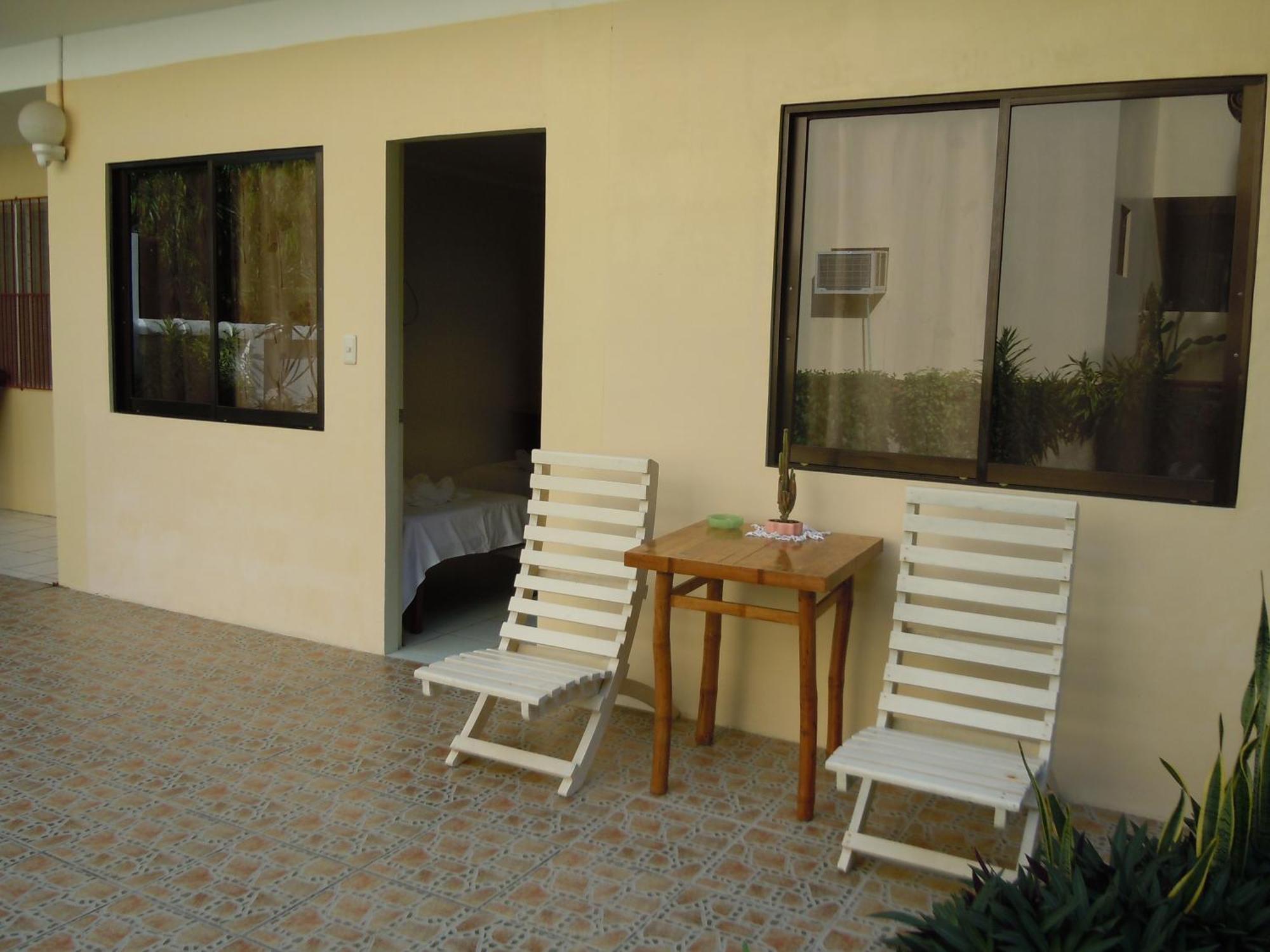 Wellbeach Dive Resort Zamboanguita  Extérieur photo