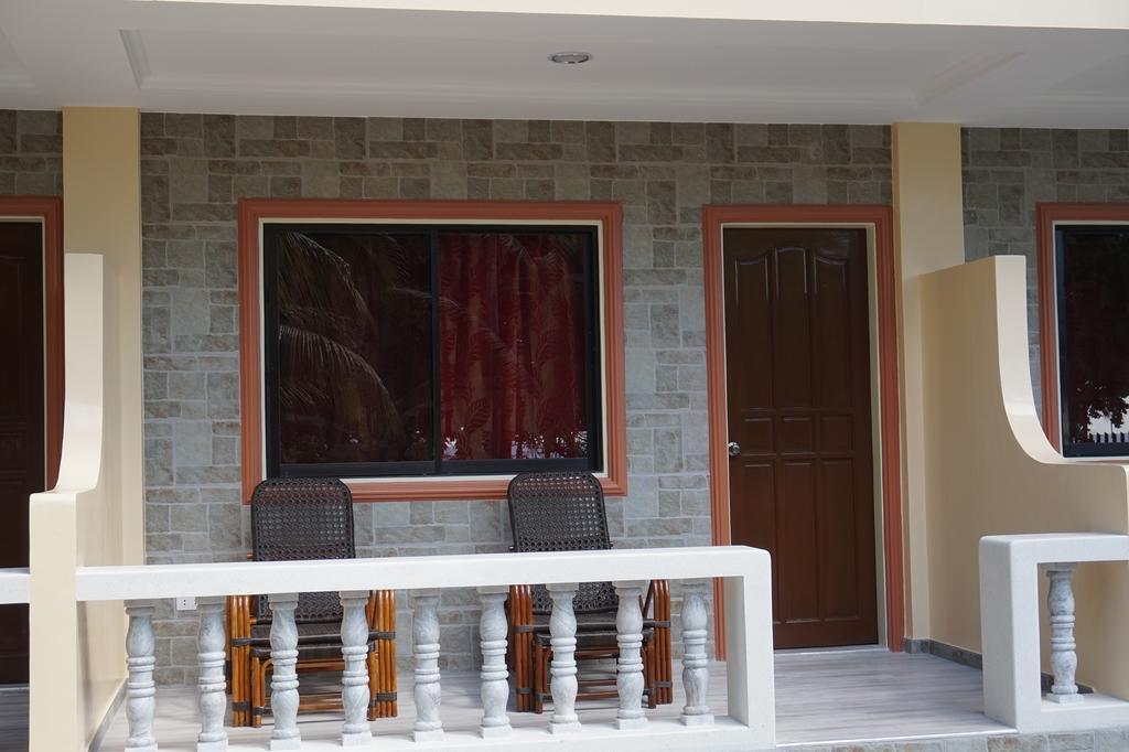 Wellbeach Dive Resort Zamboanguita  Extérieur photo