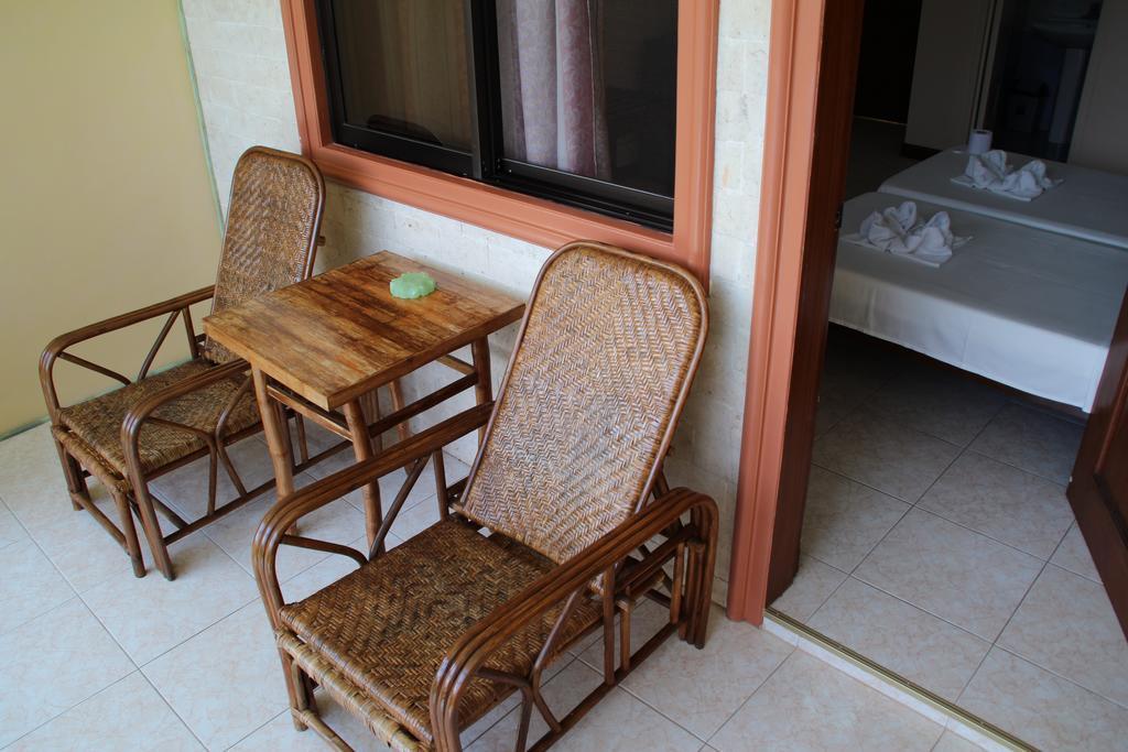 Wellbeach Dive Resort Zamboanguita  Extérieur photo