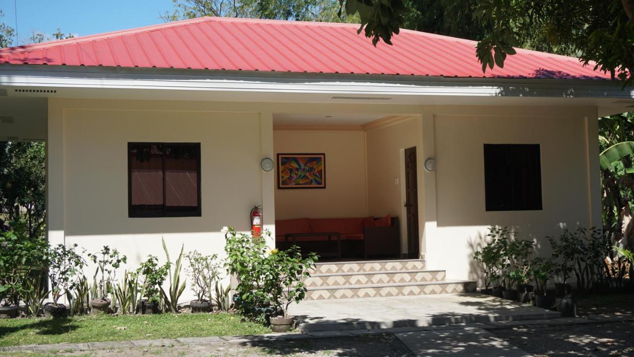 Wellbeach Dive Resort Zamboanguita  Extérieur photo
